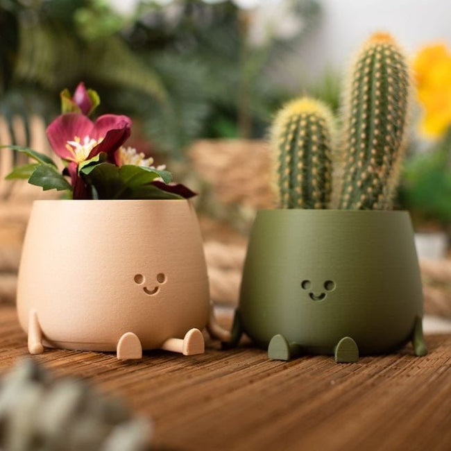Happy Face Sitting Planter(Set of 2) Hover Image